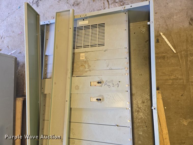 image for item EC4148 (2) distribution boards