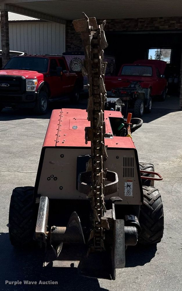 image for item ED4081 2007 Ditch witch 410SX cable plow