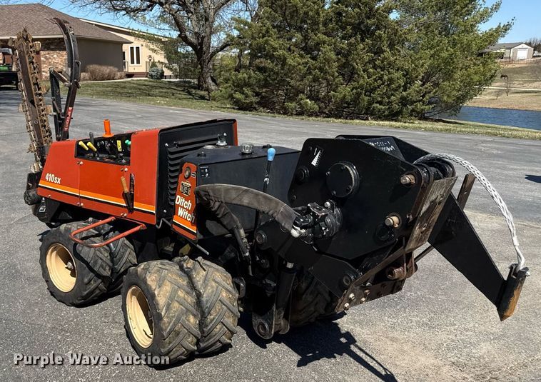 image for item ED4081 2007 Ditch witch 410SX cable plow