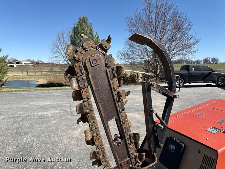 image for item ED4081 2007 Ditch witch 410SX cable plow