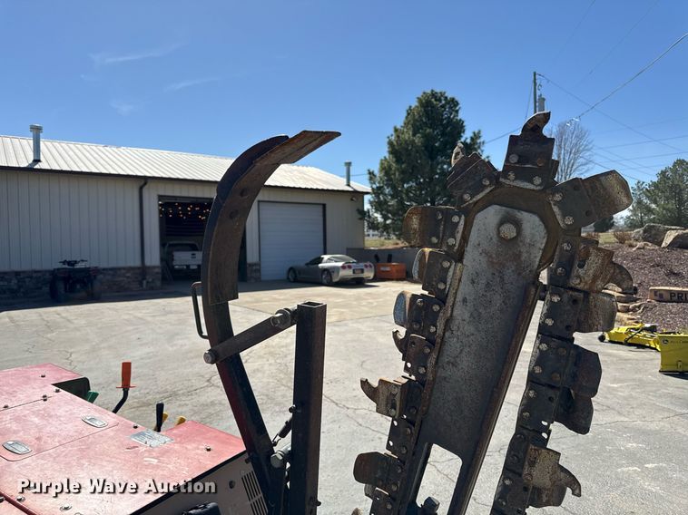 image for item ED4081 2007 Ditch witch 410SX cable plow