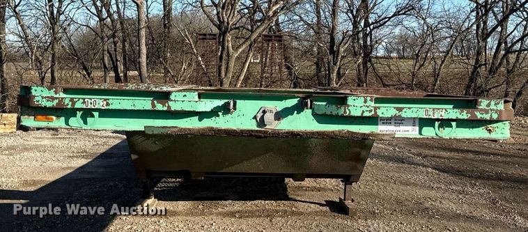 image for item ED4100 1987 Shop built drop deck equipment trailer