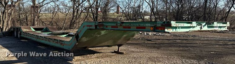 image for item ED4100 1987 Shop built drop deck equipment trailer