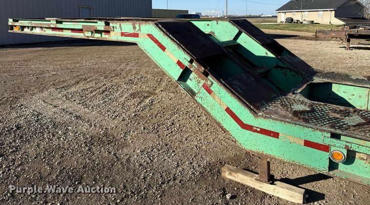 image for item ED4100 1987 Shop built drop deck equipment trailer