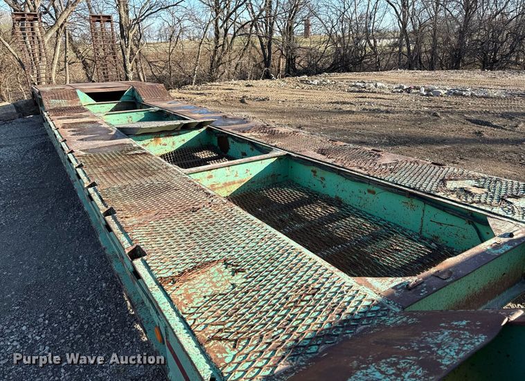 image for item ED4100 1987 Shop built drop deck equipment trailer