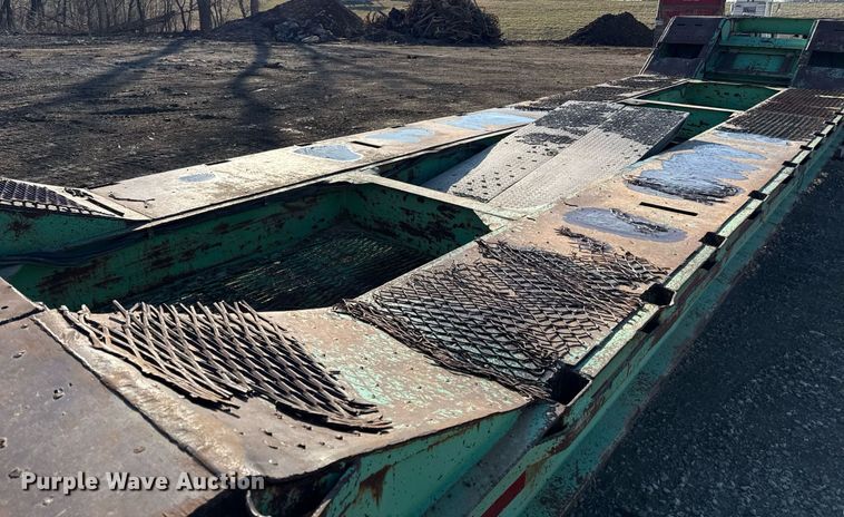 image for item ED4100 1987 Shop built drop deck equipment trailer