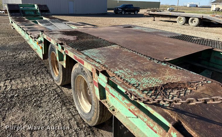 image for item ED4100 1987 Shop built drop deck equipment trailer