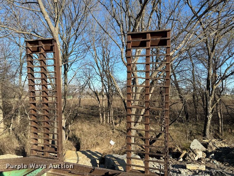 image for item ED4100 1987 Shop built drop deck equipment trailer