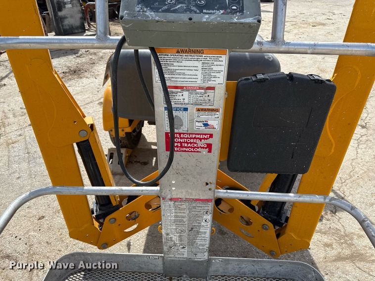 image for item ED4123 2022 Haulotte 4527A boom lift