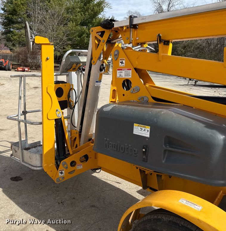 image for item ED4123 2022 Haulotte 4527A boom lift