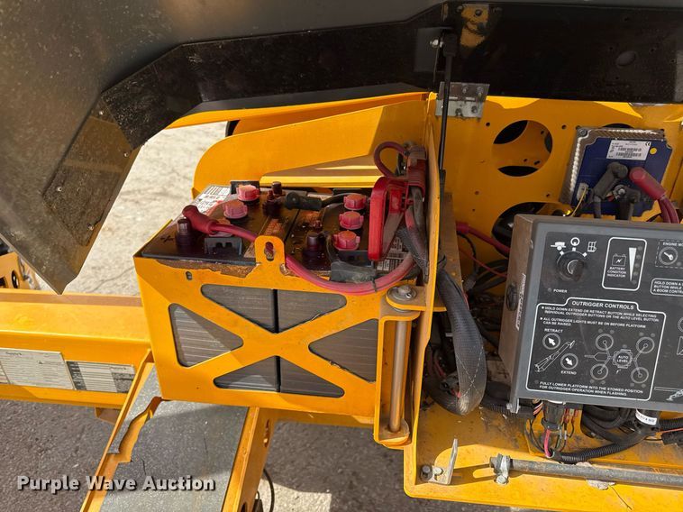 image for item ED4123 2022 Haulotte 4527A boom lift