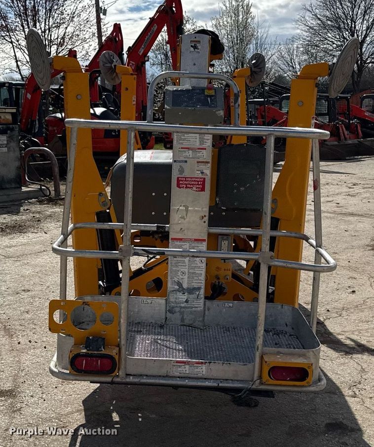 image for item ED4124 2022 Haulotte 4527A boom lift