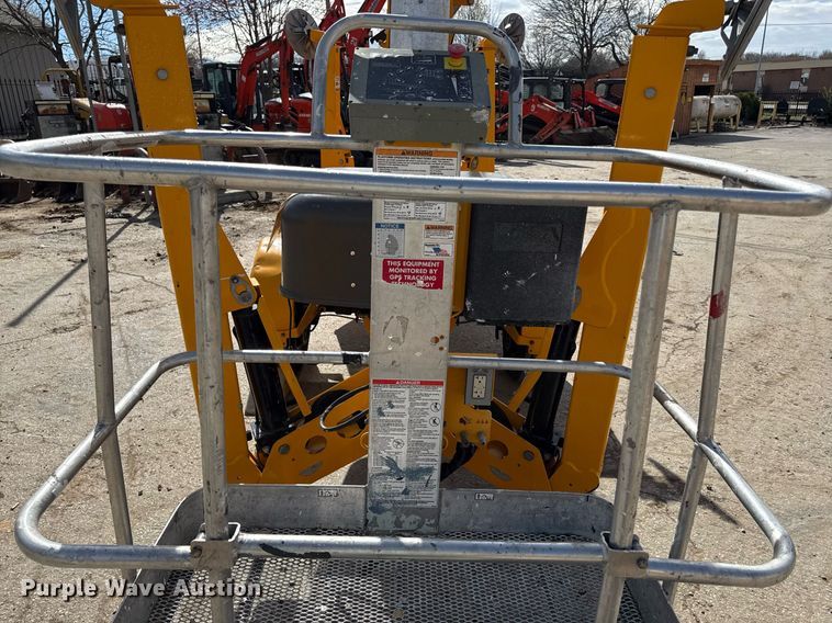 image for item ED4124 2022 Haulotte 4527A boom lift