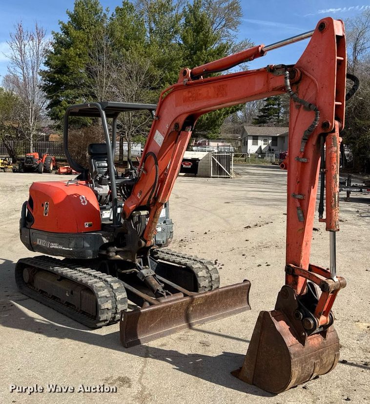image for item ED4125 Kubota KX121-3 mini excavator