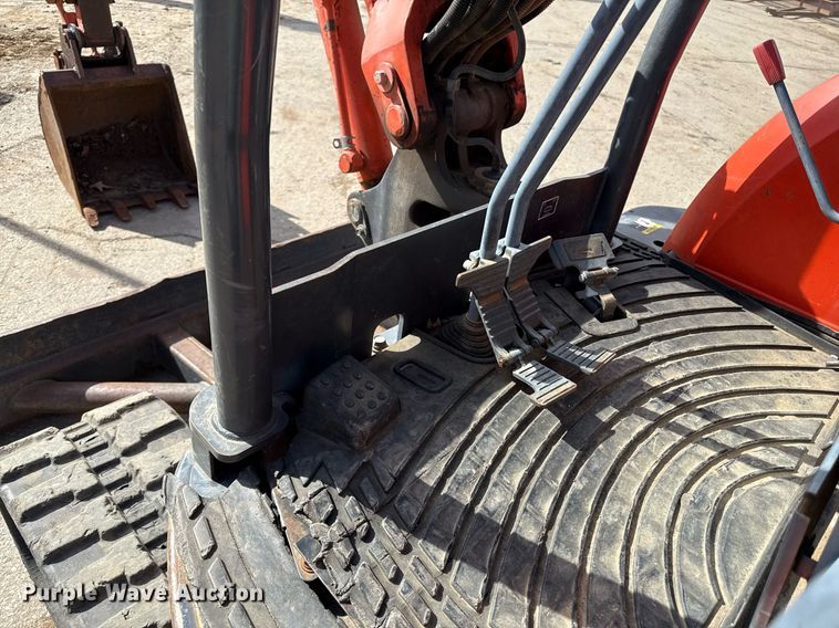 image for item ED4125 Kubota KX121-3 mini excavator