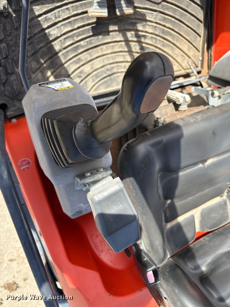 image for item ED4125 Kubota KX121-3 mini excavator