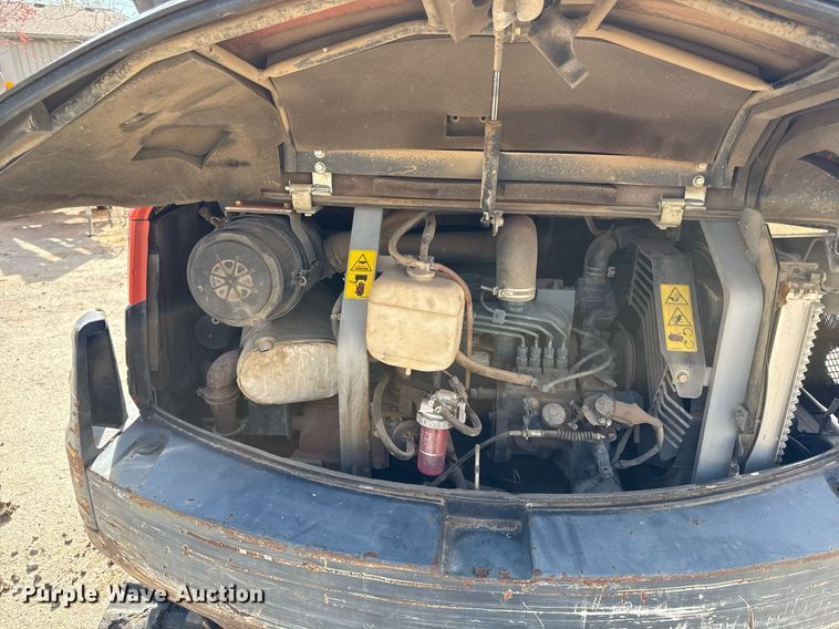 image for item ED4125 Kubota KX121-3 mini excavator