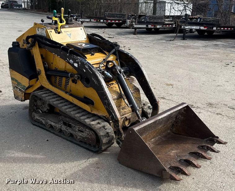 image for item ED4126 2015 Vermeer S450TX compact utility loader