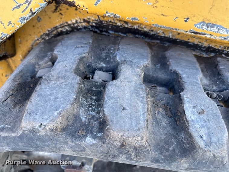 image for item ED4126 2015 Vermeer S450TX compact utility loader