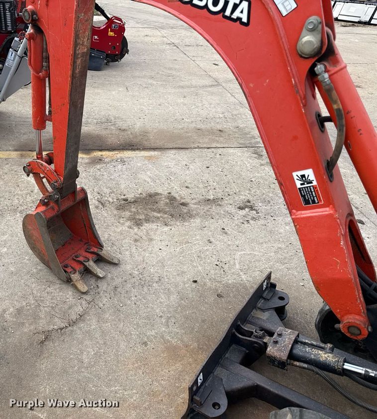 image for item ED4129 2015 Kubota KU08-3 mini excavator