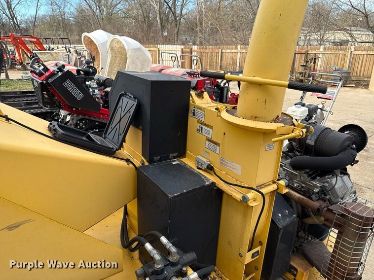 image for item ED4131 Power-Tek wood chipper