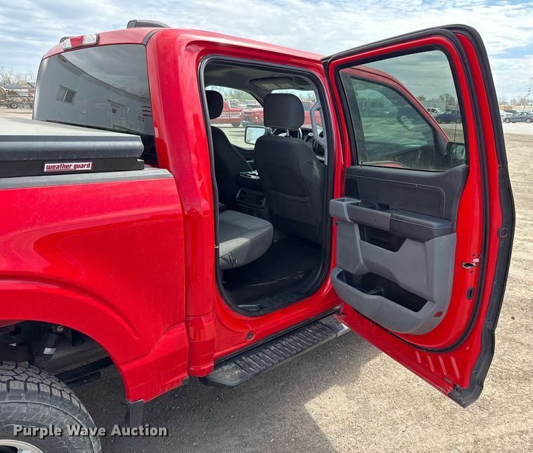 image for item ED4138 2021 Ford F150 SuperCrew pickup truck