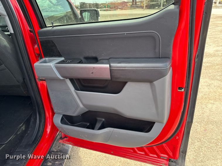 image for item ED4138 2021 Ford F150 SuperCrew pickup truck