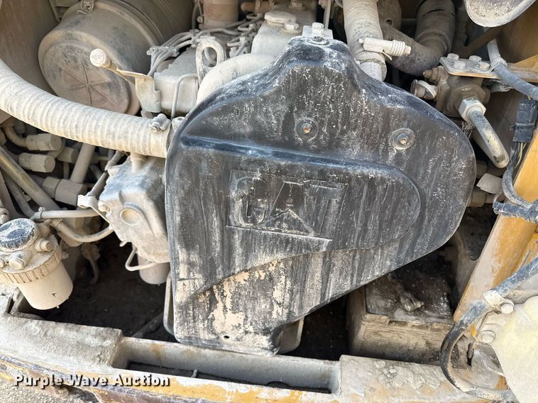 image for item ED4175 2002 Caterpillar 248 skid steer loader