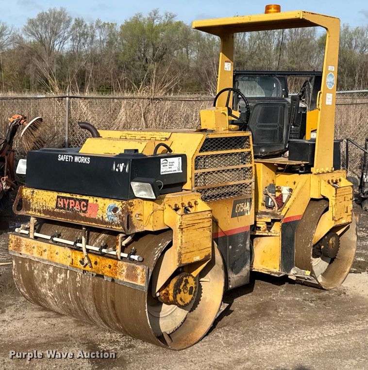 image for item ED4176 2000 Hypac C754A double drum vibratory roller