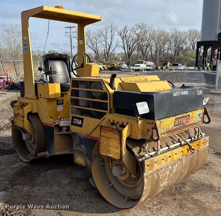 image for item ED4176 2000 Hypac C754A double drum vibratory roller