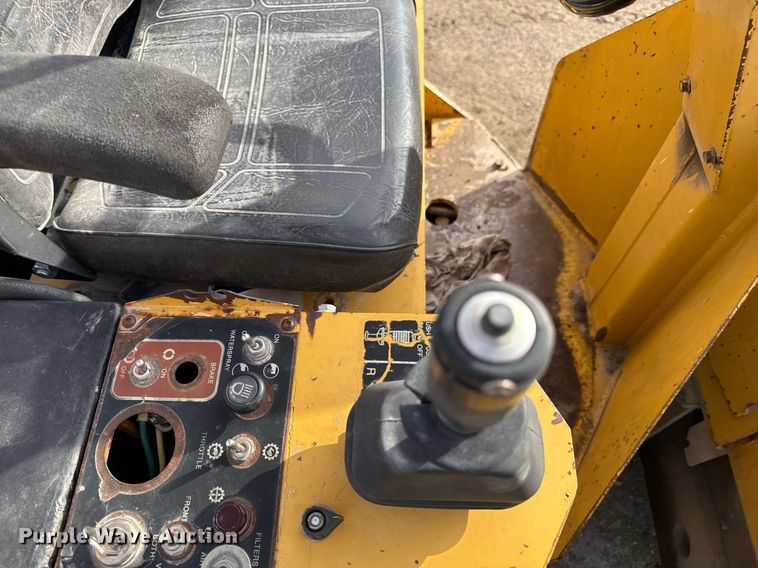 image for item ED4176 2000 Hypac C754A double drum vibratory roller