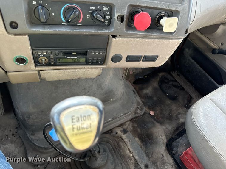 image for item ED4180 2004 Sterling LT9500 water truck