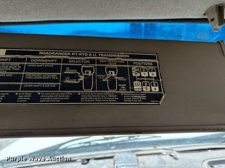 image for item ED4180 2004 Sterling LT9500 water truck