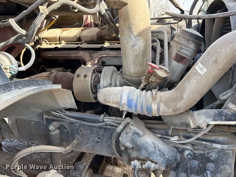 image for item ED4180 2004 Sterling LT9500 water truck