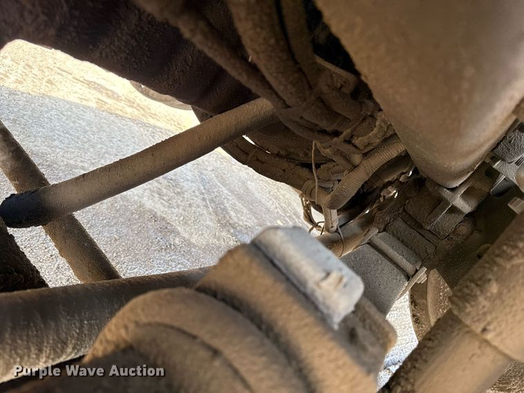 image for item ED4180 2004 Sterling LT9500 water truck