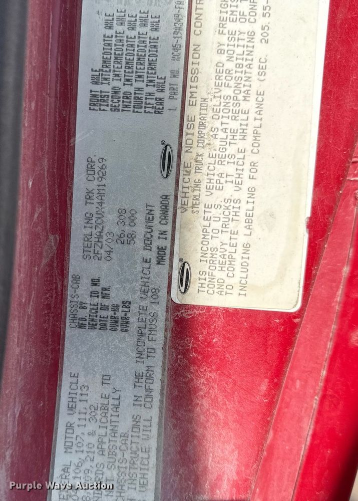 image for item ED4180 2004 Sterling LT9500 water truck