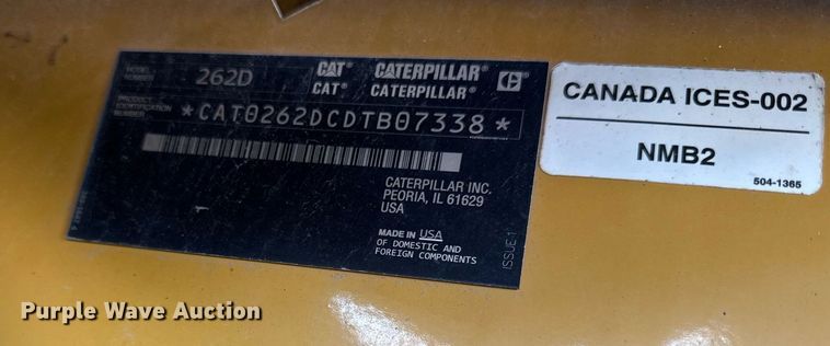 image for item ED4181 2017 Caterpillar 262D skid steer loader