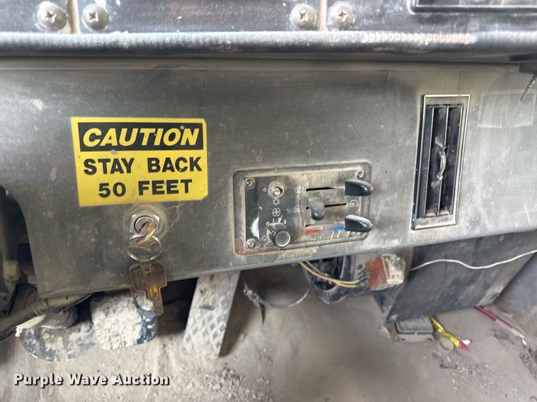 image for item ED4184 1997 Euclid R65 haul truck