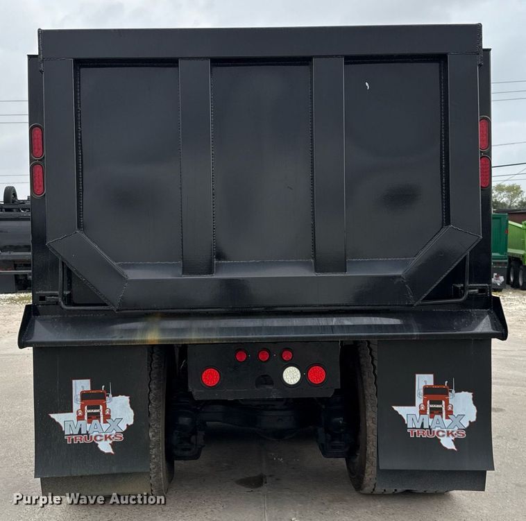 image for item ED5560 2019 Mack Anthem dump truck
