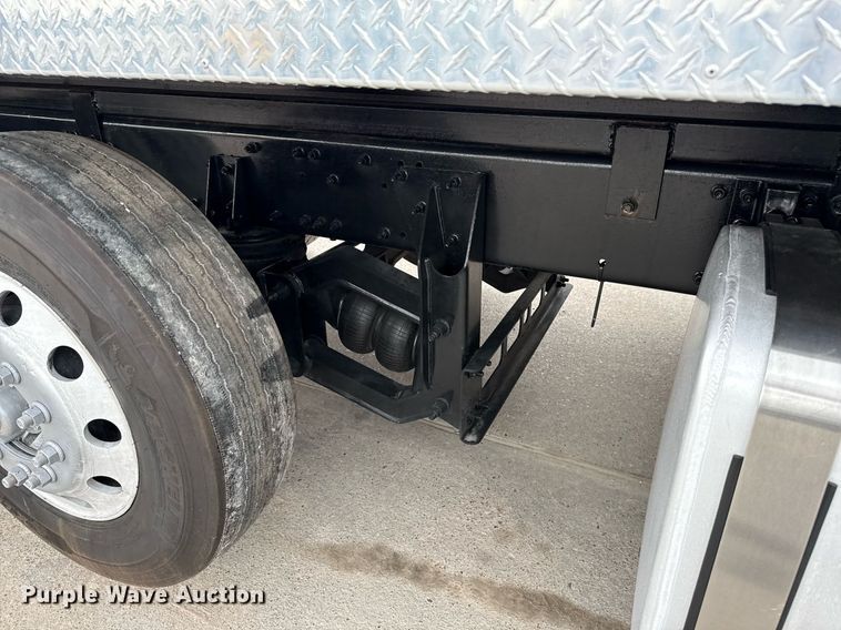 image for item ED5560 2019 Mack Anthem dump truck