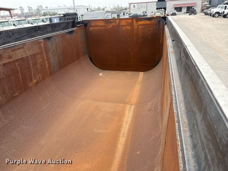 image for item ED5560 2019 Mack Anthem dump truck