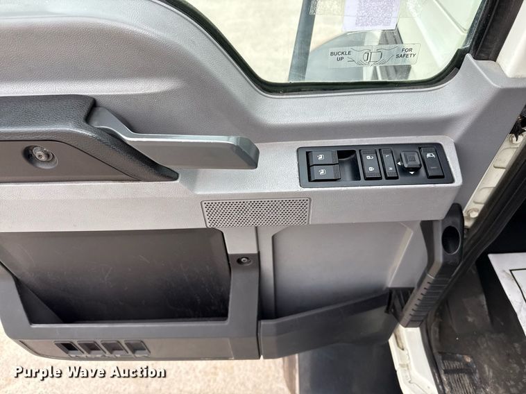 image for item ED5560 2019 Mack Anthem dump truck