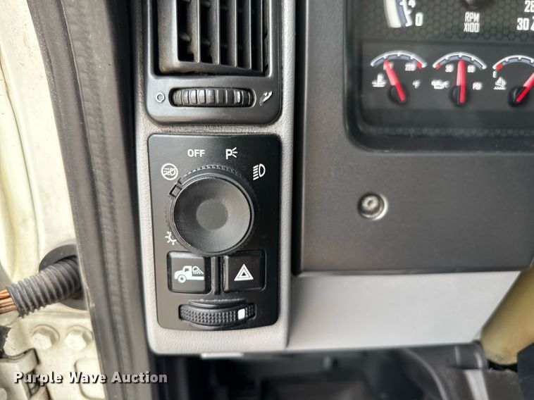 image for item ED5560 2019 Mack Anthem dump truck