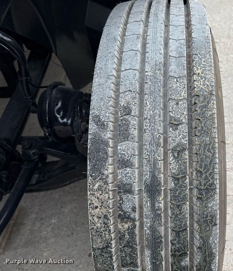 image for item ED5560 2019 Mack Anthem dump truck