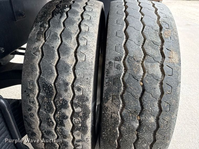 image for item ED5560 2019 Mack Anthem dump truck