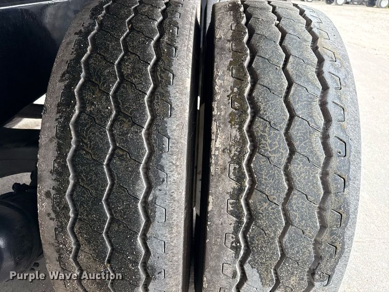 image for item ED5560 2019 Mack Anthem dump truck