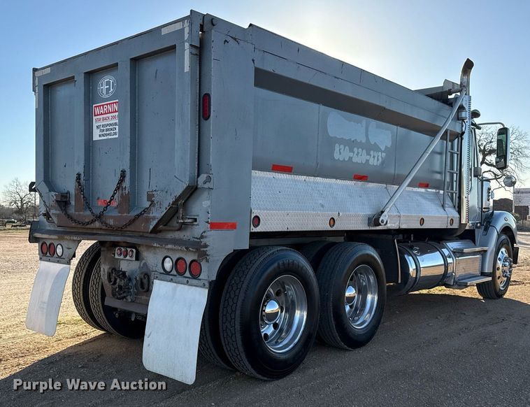 image for item ED5565 2013 Freightliner Coronado dump truck