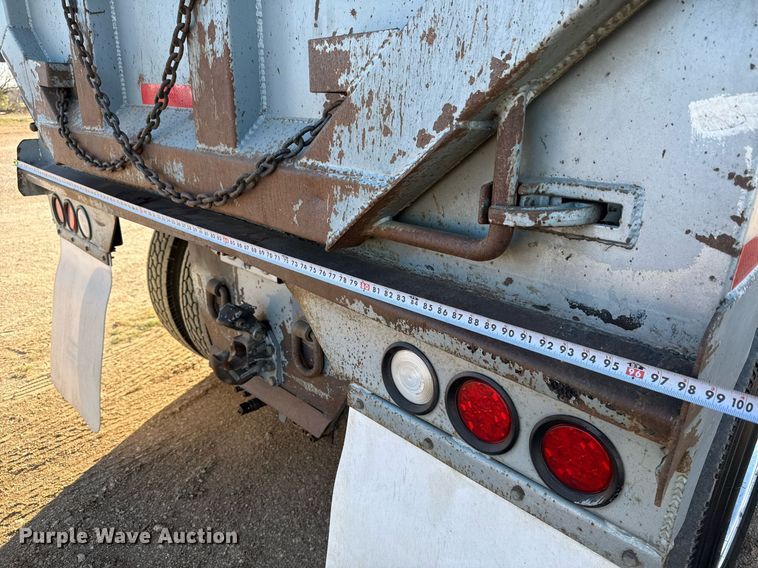 image for item ED5565 2013 Freightliner Coronado dump truck