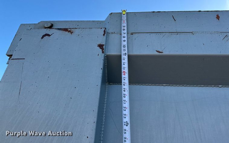 image for item ED5565 2013 Freightliner Coronado dump truck