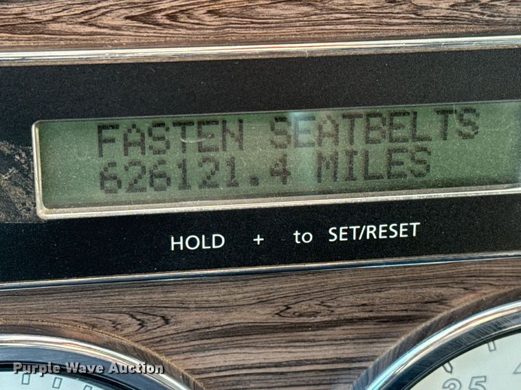 image for item ED5565 2013 Freightliner Coronado dump truck